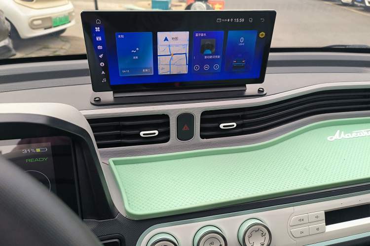 Used Wuling Hongguang MINIEV 2021 Macaron Premium Model – Lithium Iron Phosphate Audio And AC Panel