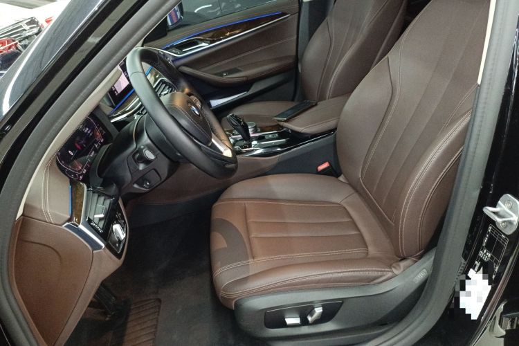 Used BMW 5 Series 2020 525Li Luxury Package Left Front Seat