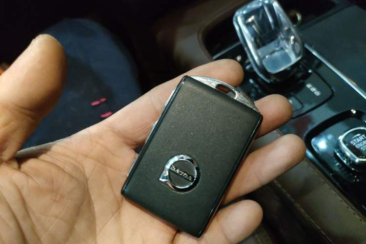 Used Volvo XC90 New Energy 2022 E-Drive Hybrid T8 Luxury Flagship 7-Seater