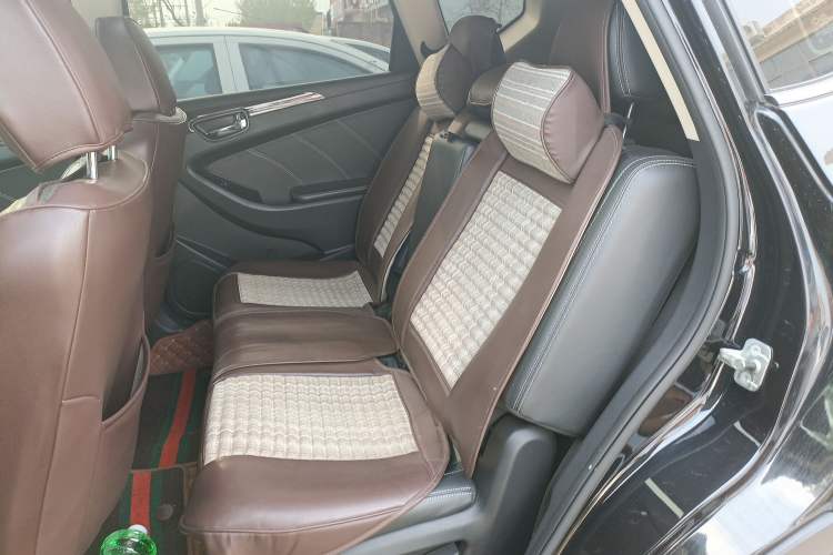 Used Dongfeng Fengon 580 2020 1.5T CVT Luxury Edition Left Rear Seat