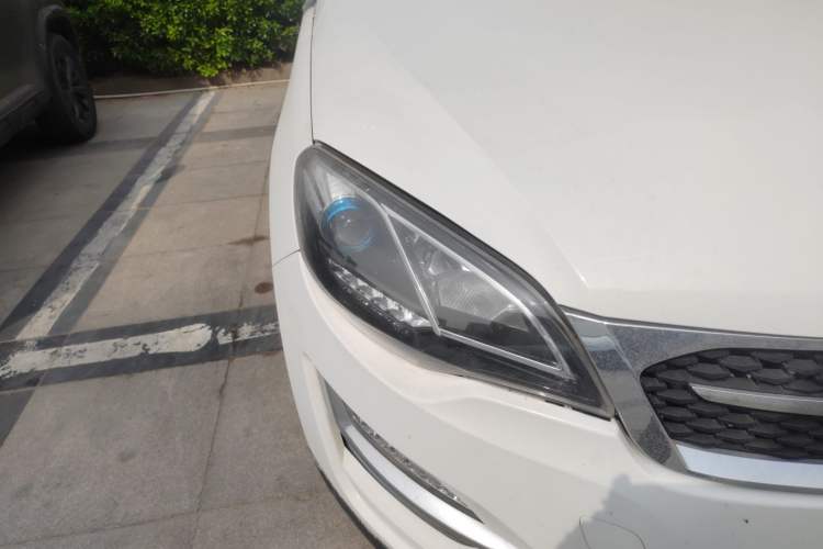 Used Zotye Domy X5 2017 Classic Edition 1.5T CVT Supreme Model
