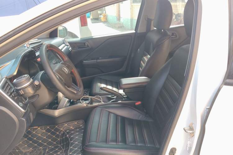 Used Honda Gienia 2017 1.5L CVT Classic Edition