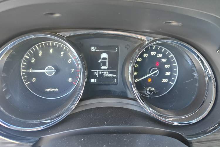 Used Baojun 730 2016 1.8L iAMT Comfort Version 7 Seats Instrument Cluster