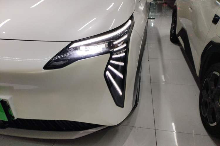 Used AION Y 2023 Plus 510 Enjoy Edition Left Front Headlight