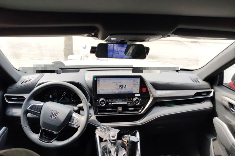 Used Toyota Crown Kluger 2024 2.5L HEV Two-Wheel Drive Luxury Edition Center Console