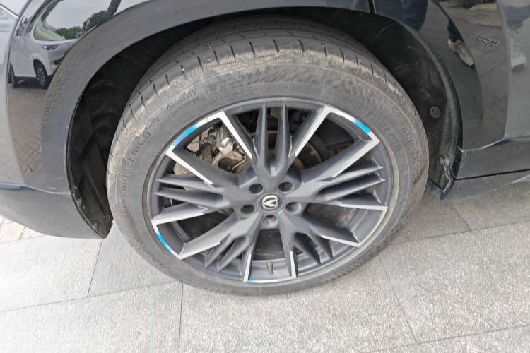 Used CHANGAN UNI-T 2023 Second-Generation 1.5T Prestige Model Exterior 5