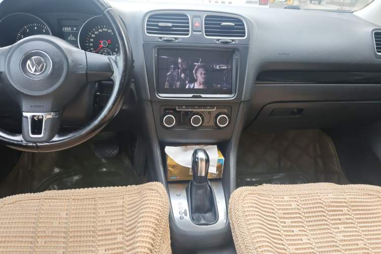 Used Volkswagen Golf 2012 1.6L Automatic Comfort Model
