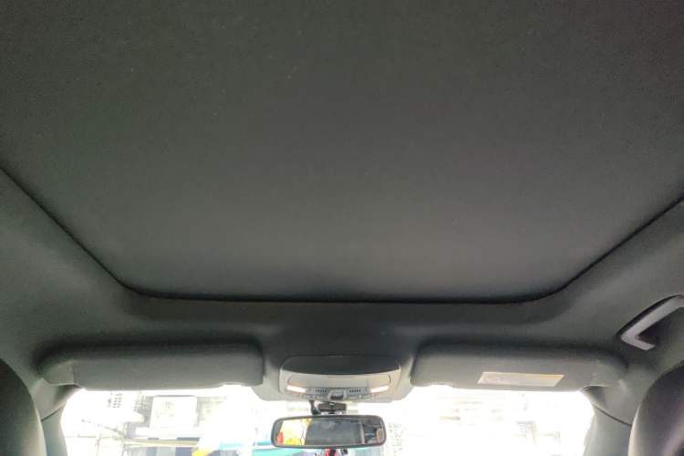 Used Lincoln MKC 2017 2.0T Two-Wheel-Drive Luxury Edition