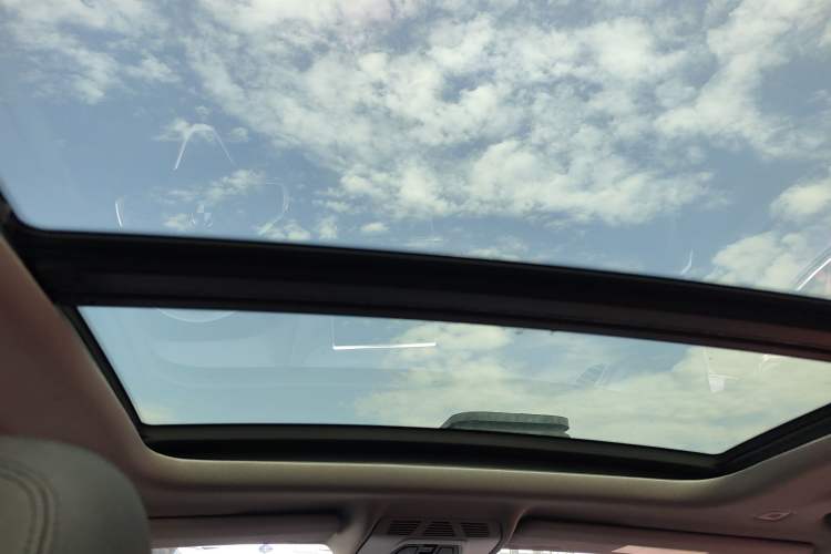 Used BMW X2 2018 sDrive25i Leading Model M Sport Package China V Headliner