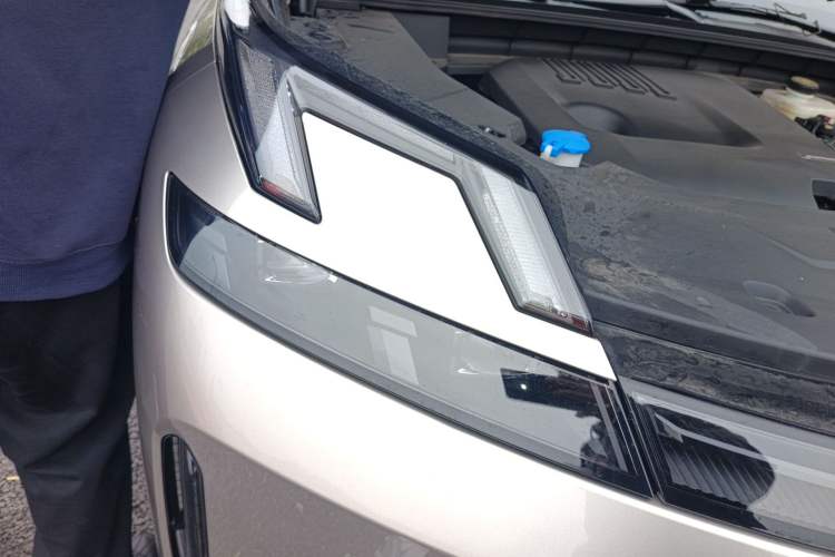 Used Lynk & Co 08 EM-P 2023 245km Ultra-Long Range Halo
