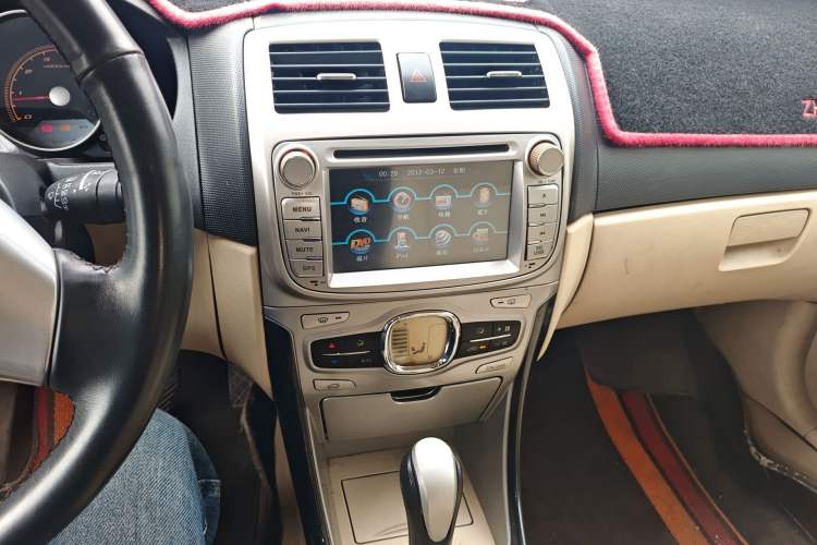 Used Brilliance Junjie FSV 2011 1.5L Automatic Luxury Edition