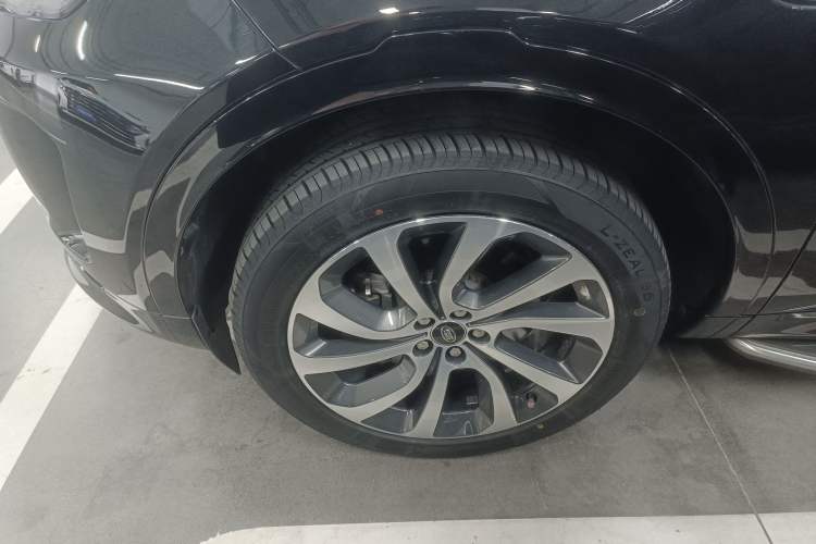 Used Land Rover Discovery Sport New Energy 2022 Facelifted P300e Plug-in Hybrid Electric Version