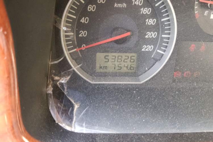 Used Foton MP-X E 2014 2.4L Wealth Express Comfort Edition 4G64