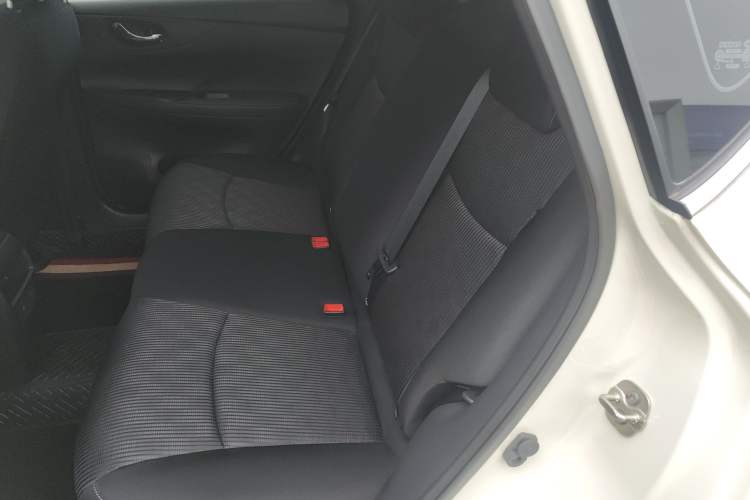 Used Nissan Tiida 2021 1.6L CVT Cool Edition