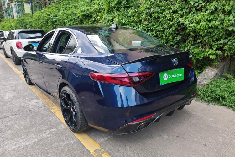 Used Alfa Romeo Giulia 2017 2.0T 280HP Luxury Edition