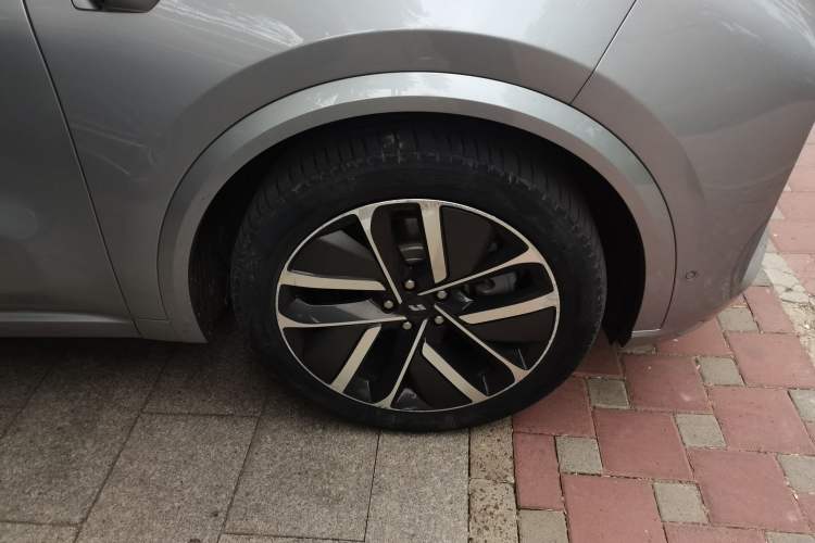 Used Li Auto L9 2022 Max model
