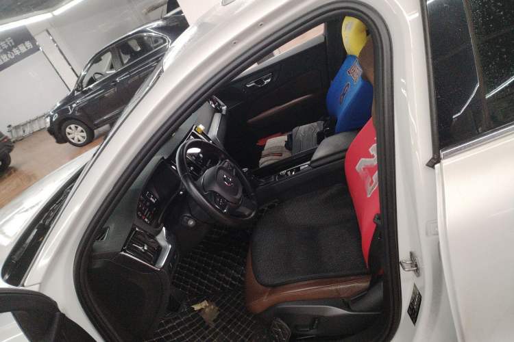 Used Volvo S60 2020 T4 Zhiyi Luxury Edition