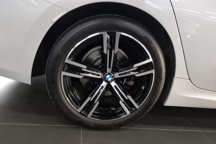 Used BMW 3 Series 2023 325i M Sport Package
