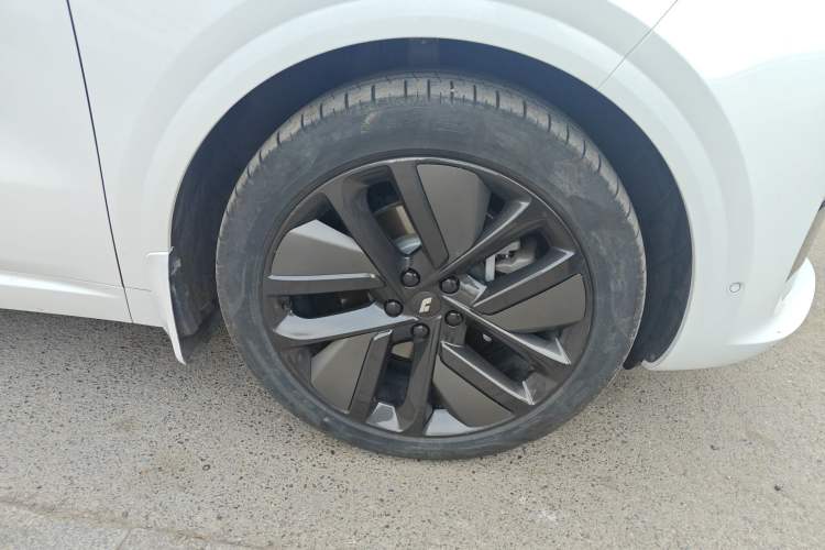 Used Li Auto L6 2024 Pro Model
