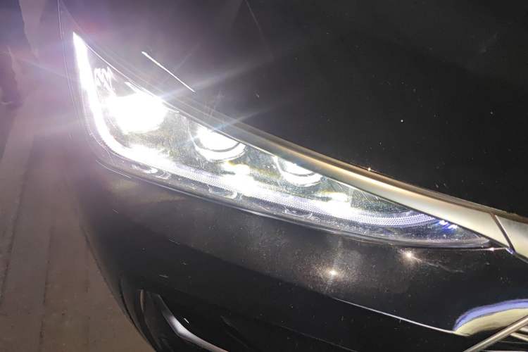 Used BYD Tang New Energy 2023 DM-i Champion Edition 112KM Prestige Model Right Front Headlight