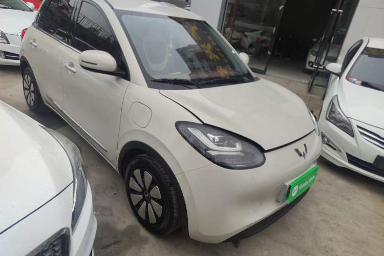 Used Wuling Bingo 2024 333 km Lingxi Connected Version Front Right 45 Deg
