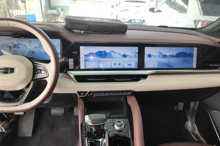 Used Geely Auto Monjaro L 2021 2.0TD DCT EVO Two-Wheel Drive Prestige Version
