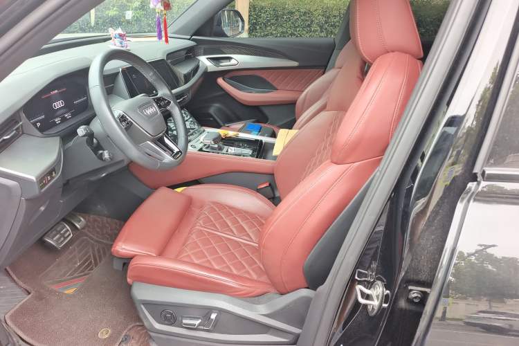 Used Audi Q6 2024 40 TFSI quattro Guanyun Edition Flying Rider Package 6-seater Left Front Seat