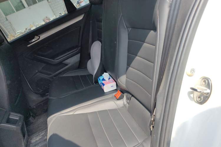 Used Volkswagen Lamando 2017 230TSI DSG Fashion Edition Left Rear Seat