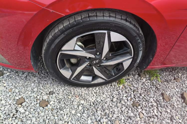 Used Hyundai Elantra 2021 1.5L CVT GLX Elite Edition Left Front Wheel Hub