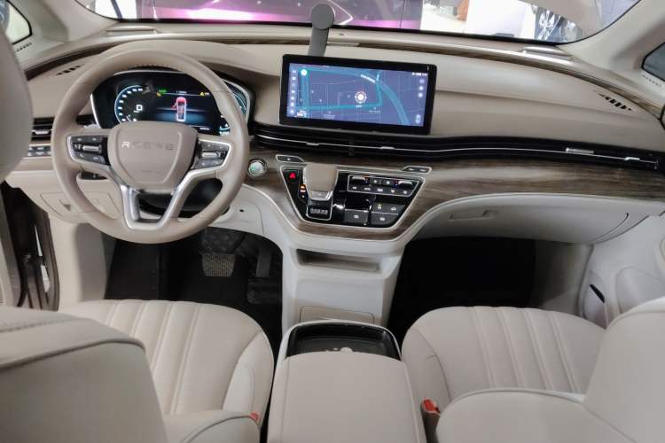 Used Roewe iMAX8 2023 400TGI Comfort Edition Center Console