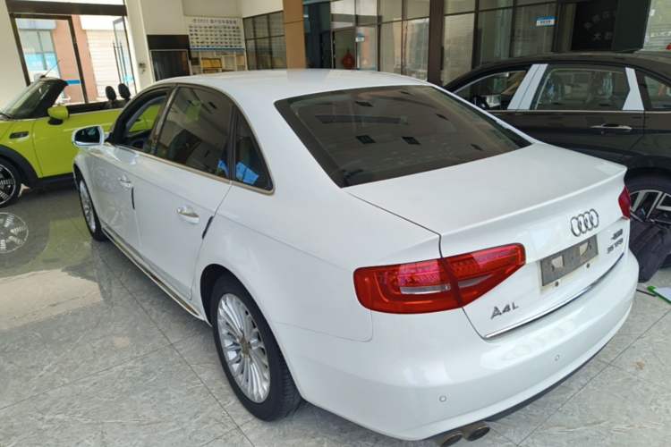 Audi A4L 2016 35 TFSI Automatic Standard Model usata