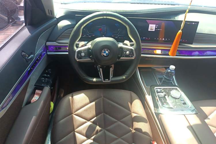 Used BMW 7 Series 2023 735Li M Sport Package