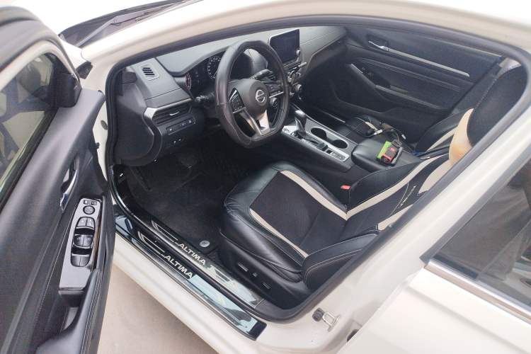 Used Nissan Teana 2020 Revised Version 2.0L XL Upper Smart Drive Edition Driver Seat
