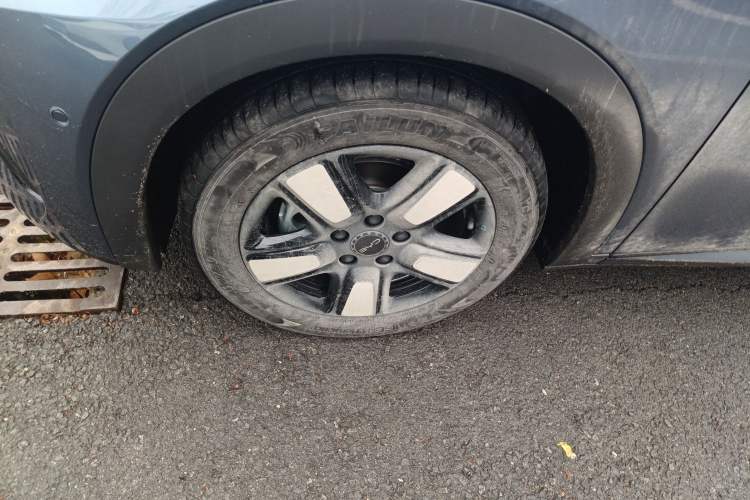 Used BYD Dolphin 2025 Intelligent Driving Version 410 km Fashion Edition
