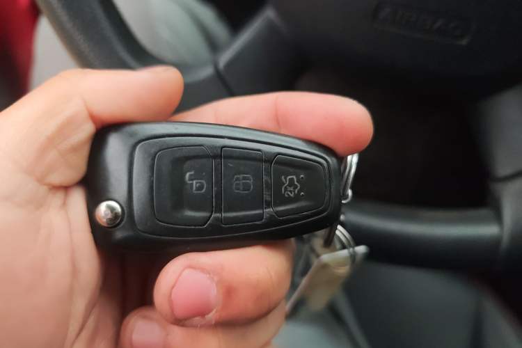 Used Ford Focus 2015 Hatchback 1.6L Manual Fashion Edition