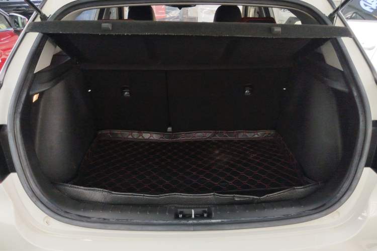 Used Kia KX Cross 2018 1.6L Automatic Dynamic Sunroof Version