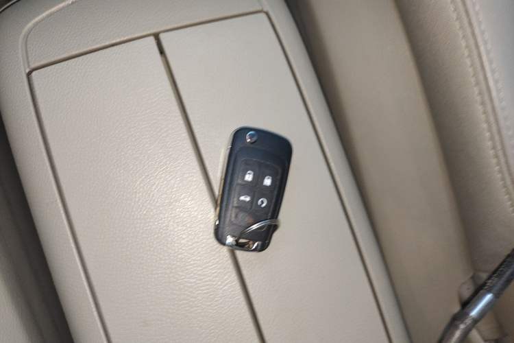 Used Buick GL8 2017 25S Luxury Version China V Standard
