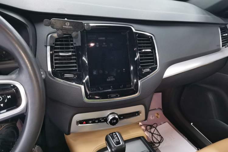 Used Volvo XC90 2015 T6 Zhiyi Edition 7-Seater