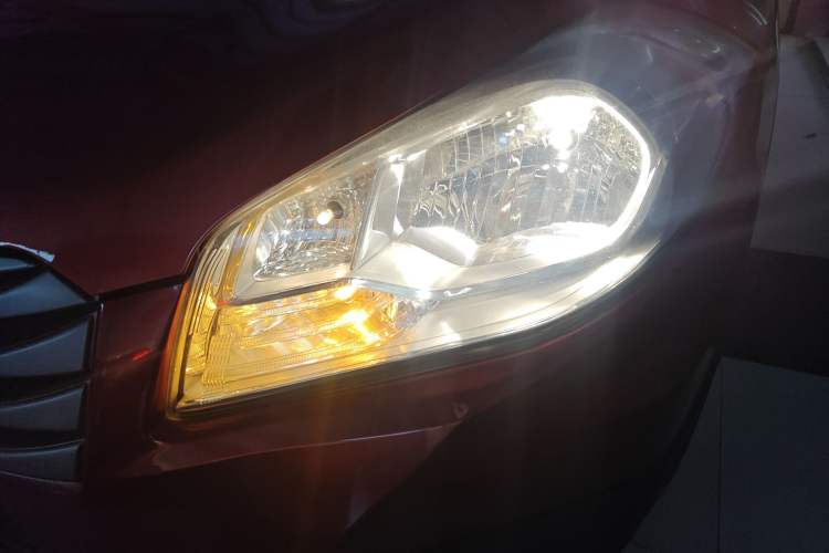 Used Suzuki S-Cross 2014 1.6L CVT Two-Wheel Drive Entry Model
