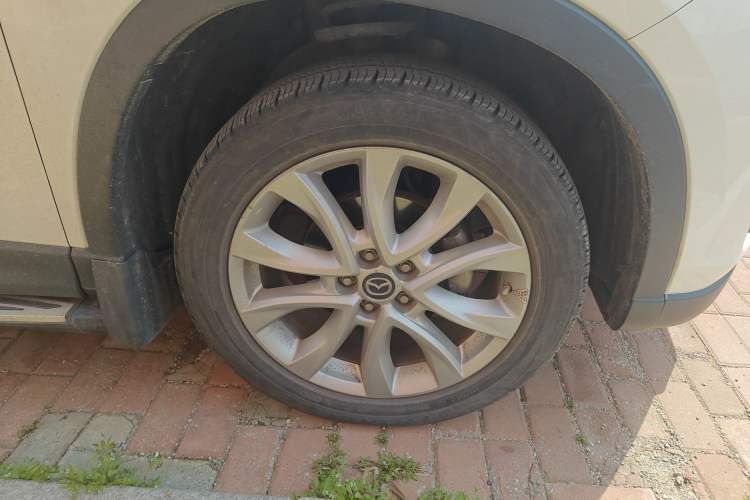 Used Mazda CX-5 2015 2.5L Automatic 4x4 Flagship Model Right Front Wheel Hub