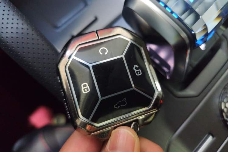 Used JETOUR Shanhai Traveler C-DM 2024 C-DM 129KM Linye Edition
