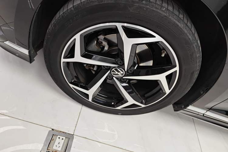 Used Volkswagen Magotan 2023 2 Million Units Commemorative Edition 330TSI DSG Luxury Version
