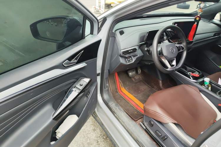 Used Volkswagen ID.4 CROZZ 2022 Pure Edition Limited Edition Driver Seat