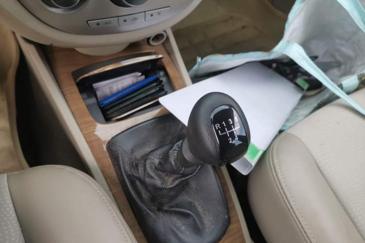 Used Buick Excelle 2015 1.5L Manual Classic Trim