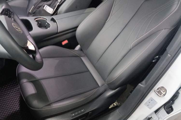 Used Volkswagen ID.UNYX 2024 Revised Ultra Long-Range Version