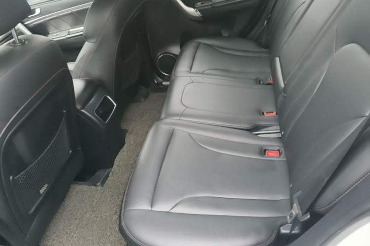 Used Haval H6 2015 Sport Edition 1.5T Automatic Two-Wheel Drive Luxury Model
