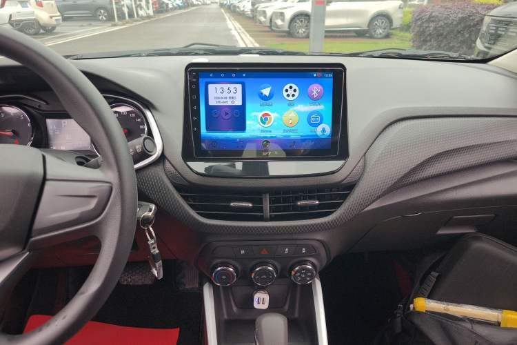 Used Chevrolet Cavalier 2020 325T Automatic Enjoyment Edition Audio And AC Panel