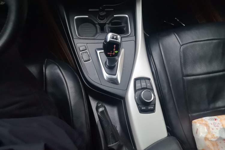 Used BMW 1 Series 2015 120i Leading Model
