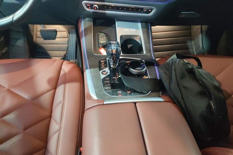 Used BMW X5 2022 Restyled xDrive 30Li Luxury Version M Sport Package