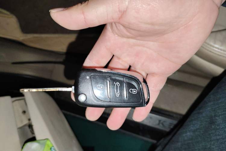Used Buick Park Avenue 2009 2.8 Comfort Edition Vehicle Key